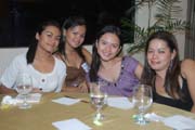 Philippines-women-5818