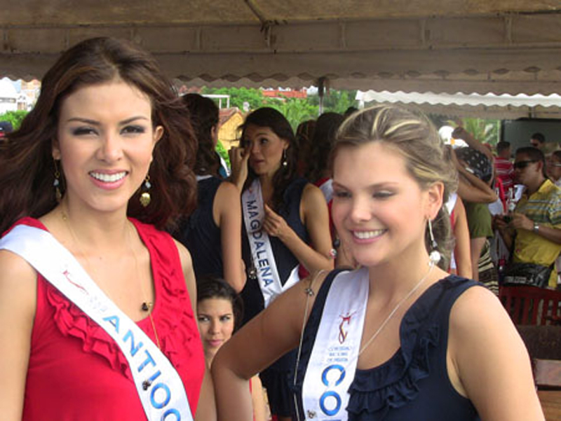 Miss-Colombia-1360